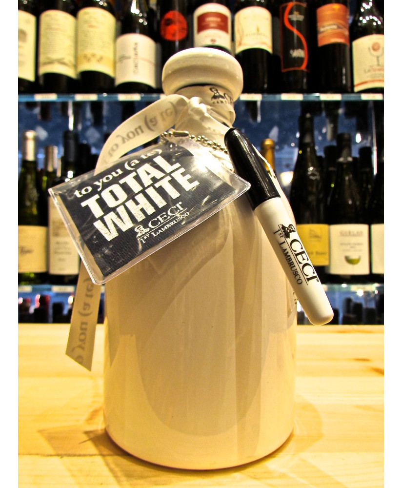 sale online Lambrusco white chickpeas bottle blackboard Total White, shop online Lambrusco vinified in white chickpeas bottle bl