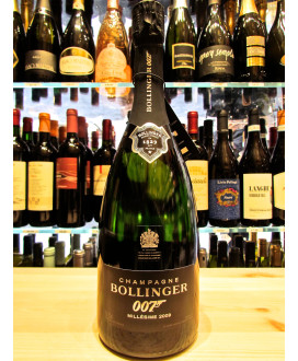 Online sales Bollinger Limited Edition James Bond 007 Spectre, case and bottle created at the new movie!