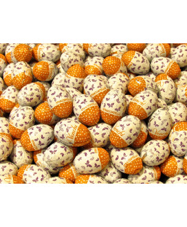 Online sales eggs Venchi dark 75% Nibs, with roasted cocoa beans. Shop online Easter eggs Venchi Unica fudge with crushed cocoa 