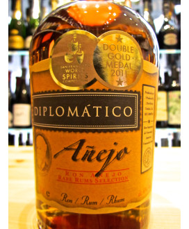 Online sales Añejo Rum diplomatico, best price. safe and fast delivery. Shop on line Venezuelan Diplomatic Anejo