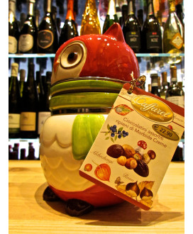 Italian chocolates Caffarel creamy filling. Shop online ceramic owl made in Italy Chocolate. Buy online, price, online sale