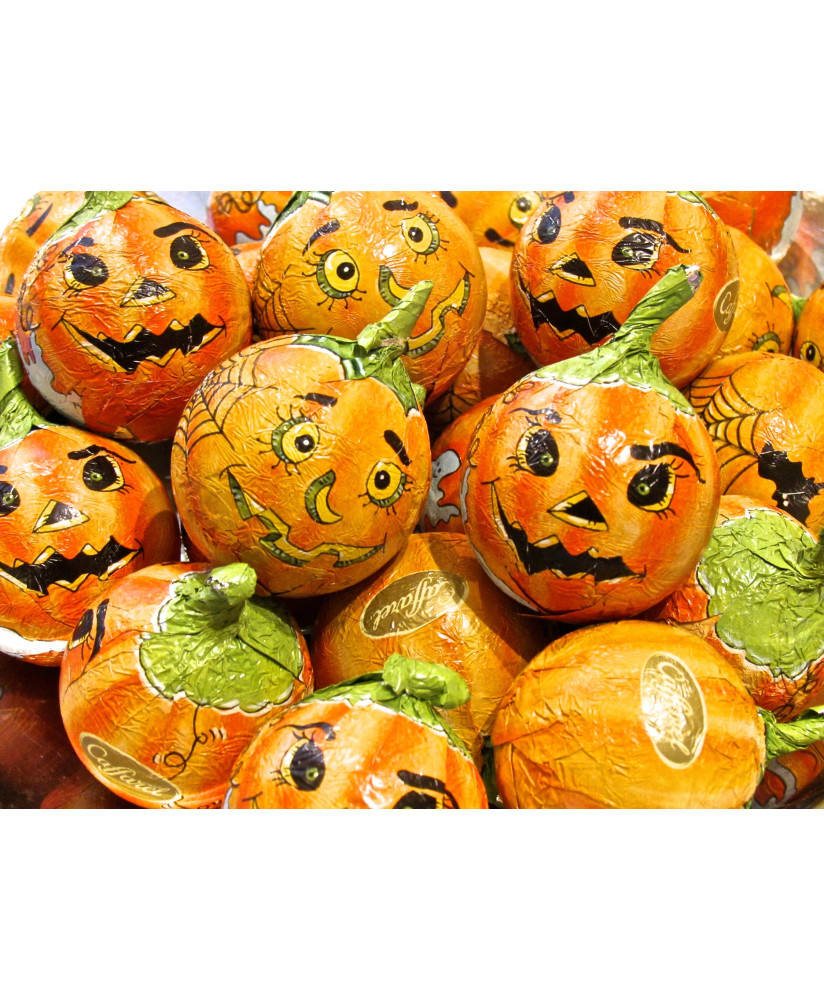 Online sales of chocolates Caffarel Turin pumpkin-shaped Halloween. Shop online chocolates in the shape of gourds for halloween.