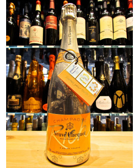 Veuve Clicquot Cuvee Rich shop. Online sale Veuve Cliquot demi sec to drink with ice. Best champagne price.