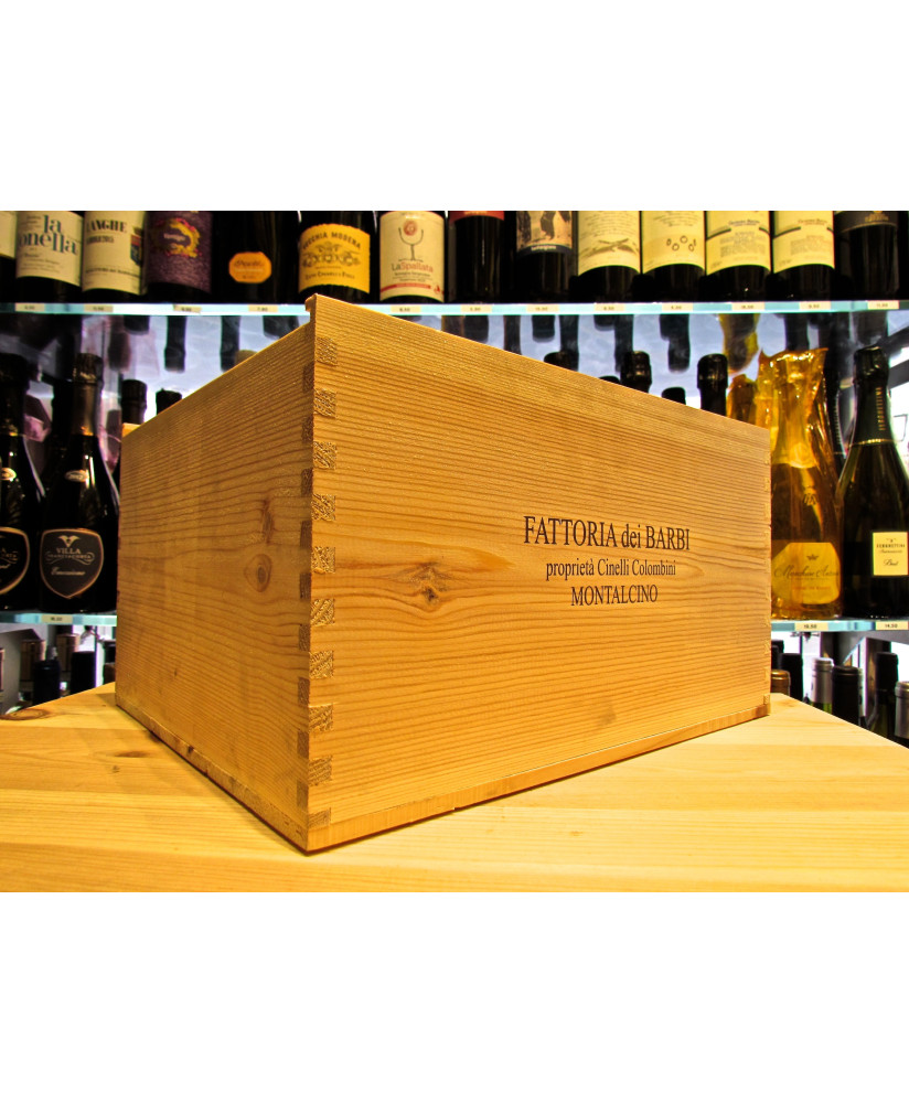 Vendita online cassette di legno per arredare. Cassettine di legno per il vino utillate come complementi d'arredo design.