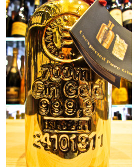 Vendita online Gin Gold 999.9. Shop online gin con bottiglia d'oro. Acquistare on-line di qualità al miglior prezzo.