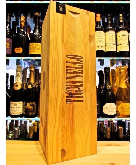 We sell online wooden boxes for furniture. Wine cabinets for wine as a decorative design complement.