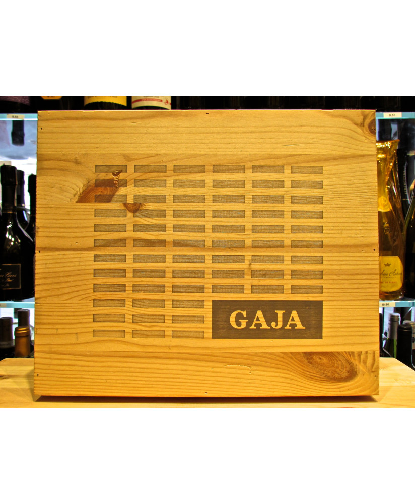 We sell online wooden boxes for furniture. Wine cabinets for wine as a decorative design complement.