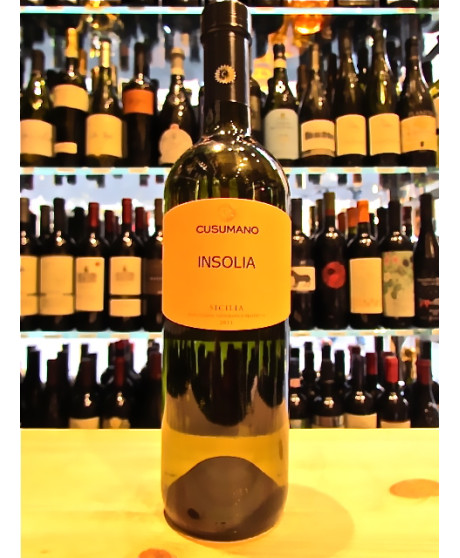 Vendita online Cusumano Insolia IGP, vino bianco siciliano. Shop on line vini bianchi di qualita' al minor prezzo cantina Cusuma