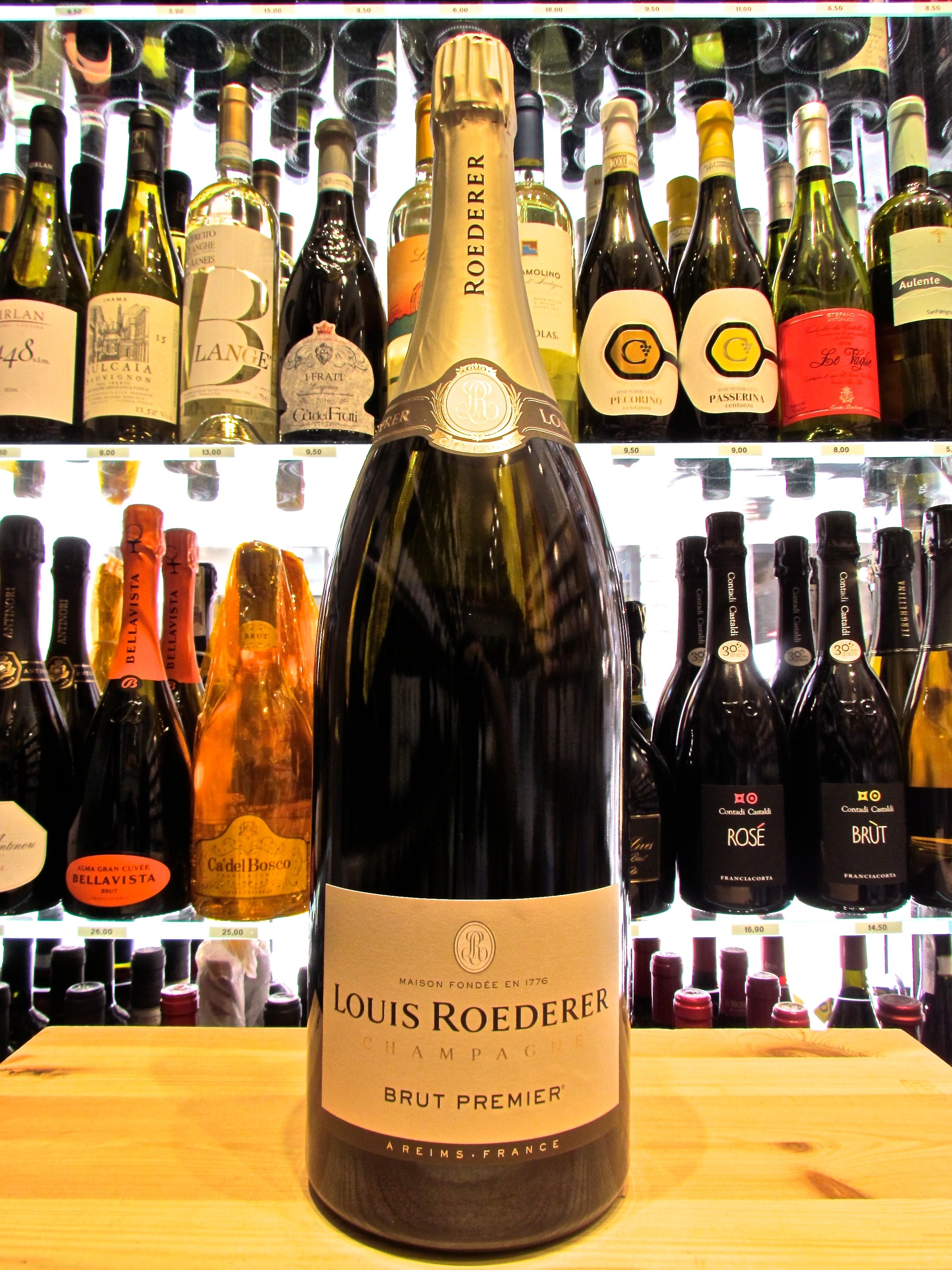 Louis Roederer Brut Premier with Glasses, Champagne
