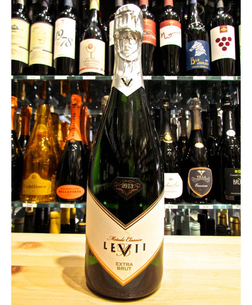 Shop online Trento Doc Levii vintage extra brut. Shop on line best price italian sparkling quality white wine