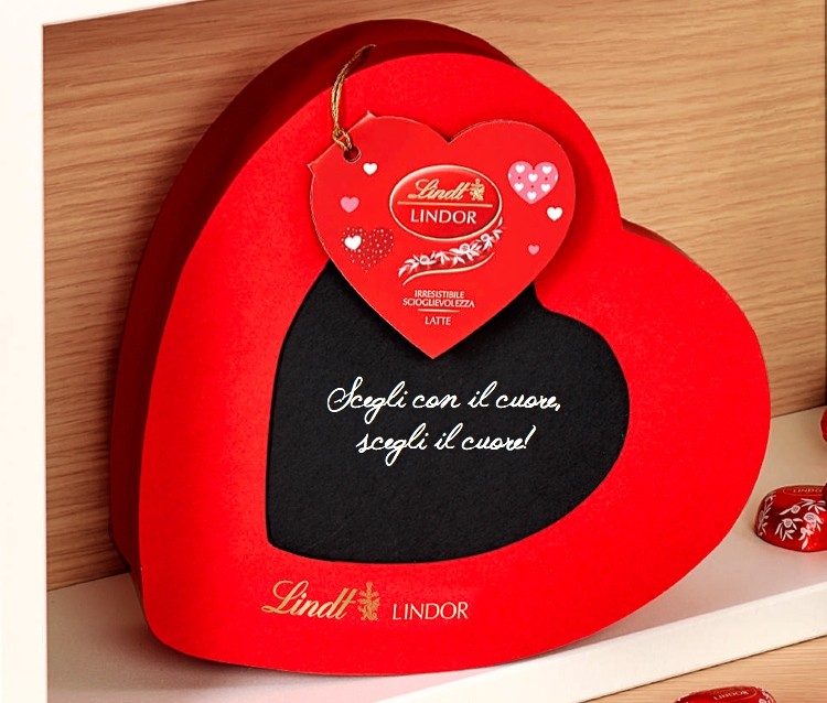 Vendita online Scatola a forma di Cuore Lindt regalo San Valentino  cioccolatini Lindor. Shop confezioni Lindt 14 Febbraio