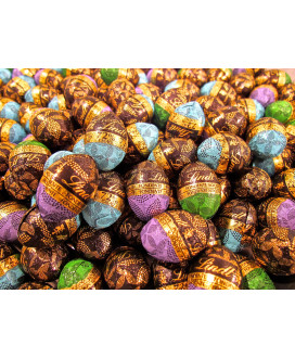 Vendita online Ovetti di Pasqua Lindt fondenti assortiti ripieni cremosi. Shop on-line e prezzi Pasqua Lindor