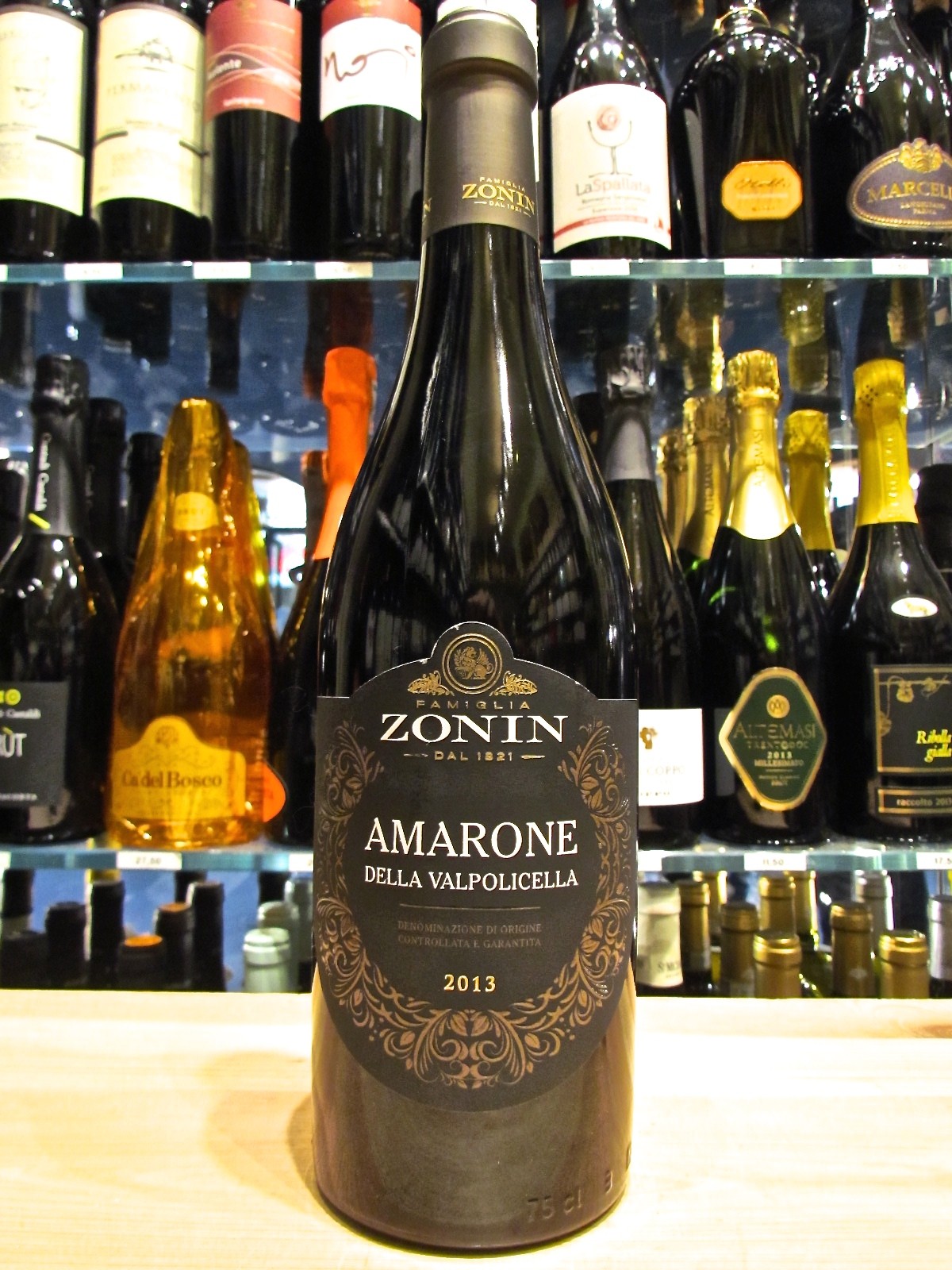 Vendita online vini rossi del veneto Zonin Amarone Classico della  Valpolicella. Shop on line Amarone Zonin prezzo