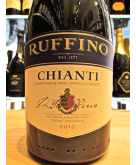 Shop online Chianti Ruffino. Best price online sales Tuscan red wine Ruffino winery. Tuscany red wines prices