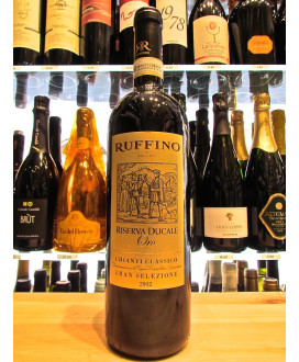 Shop online Chianti Classic Riserva Ducale Oro Ruffino. Best price online sales Tuscan red wine Ruffino winery. Tuscany