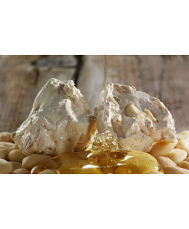 Vendita online Torrone Scaldaferro, Mandorlato Veneto. Shop on line torrone artigianale friabile di sole mandorle. Miglior prezz