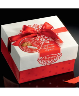 Online sales Flamigni classic panettone Milano hand-wrapped. Shop online homemade panettone, naturally leavened baked cake with 