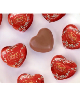 Vendita online Scatola a forma di Cuore Lindt regalo San Valentino cioccolatini Lindor. Shop confezioni Lindt 14 Febbraio