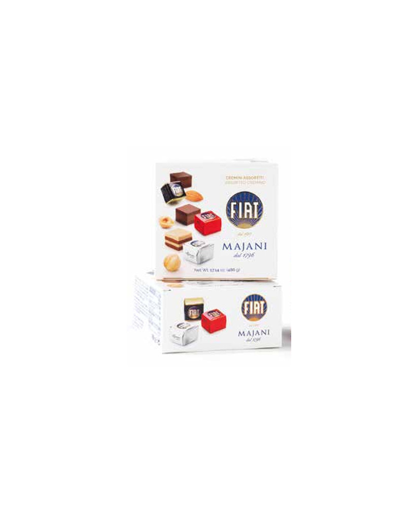 Online sales Cremini Fiat Majani of Bologna in gift boxes. Shop online Cube Fiat, Cremini layers of hazelnut and almond in gift 