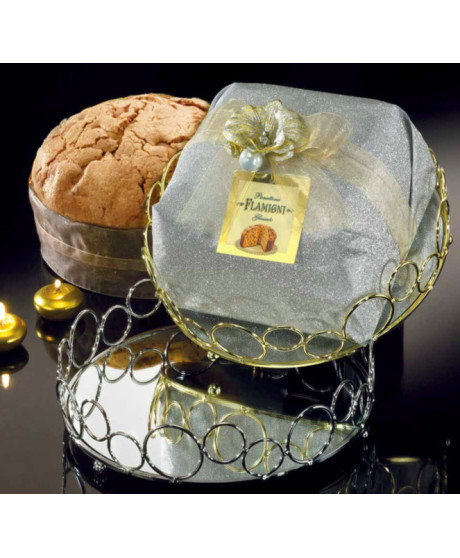 Online sales Flamigni classic panettone Milano hand-wrapped. Shop online homemade panettone, naturally leavened baked cake with 